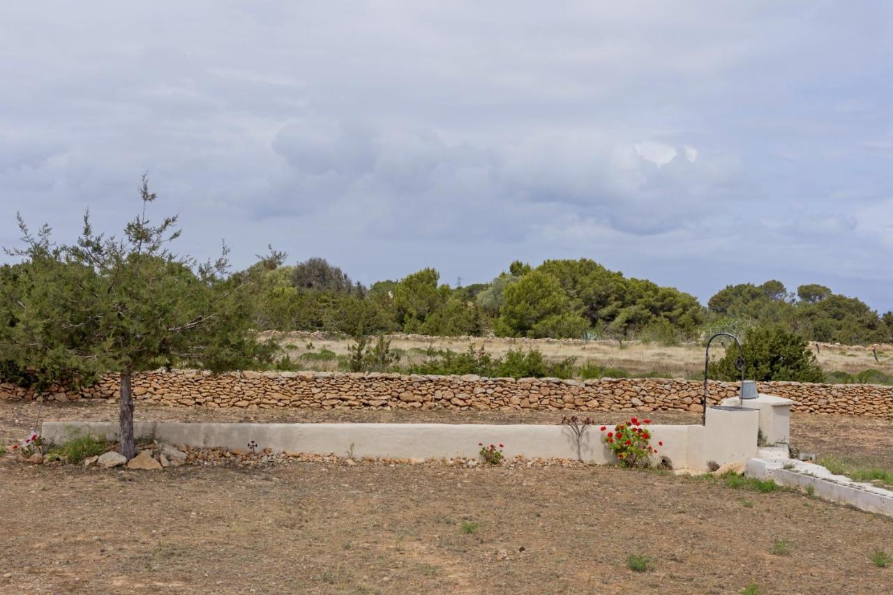 Es Garrovers - Formentera Break San Ferrán de ses Roques Ngoại thất bức ảnh