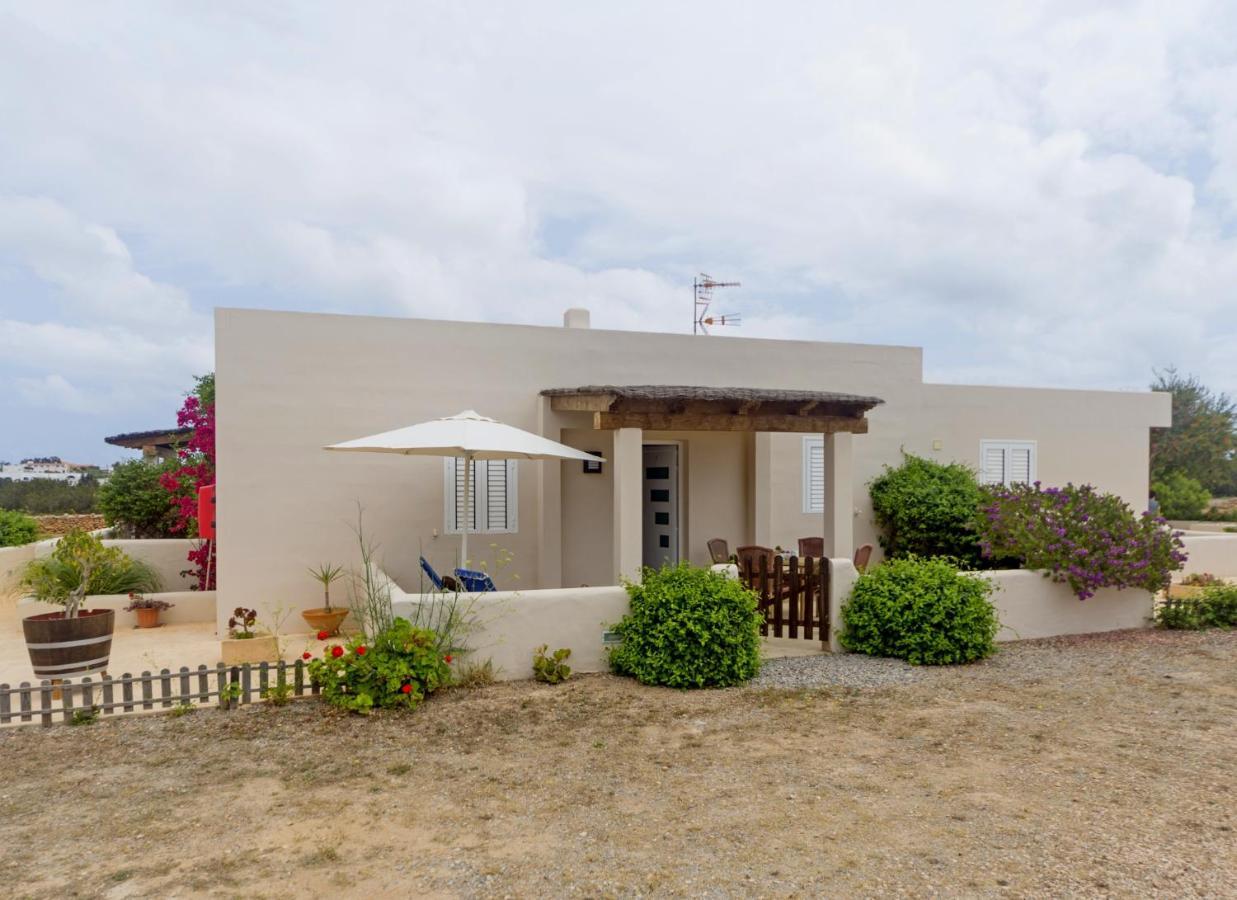 Es Garrovers - Formentera Break San Ferrán de ses Roques Ngoại thất bức ảnh